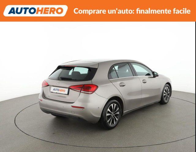 MERCEDES-BENZ A 180 d Automatic Executive