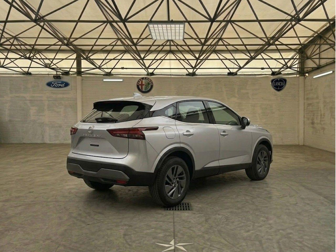 NISSAN Qashqai III 2021 - Qashqai 1.3 mhev Business 2wd 158cv xtronic
