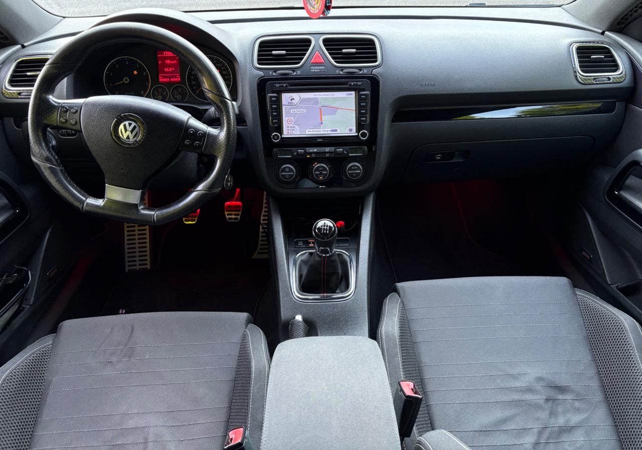 Volkswagen Scirocco 2.0 TFSI 200cv R-Line
