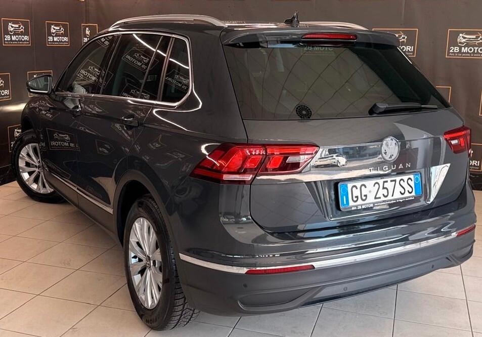Volkswagen Tiguan 2.0 TDI 150 CV SCR DSG Elegance
