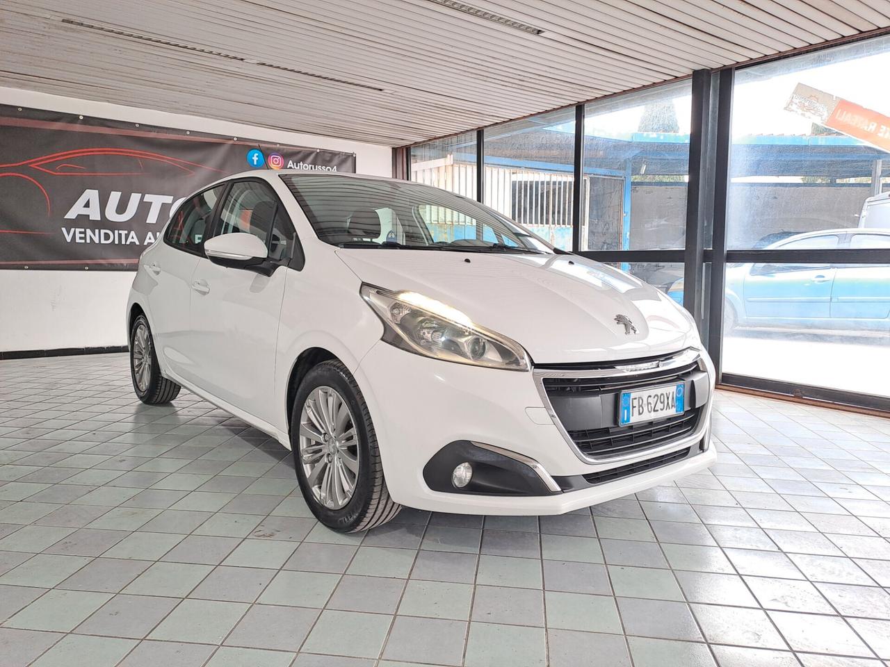 Peugeot 208 BlueHDi 75 Allure Restayling