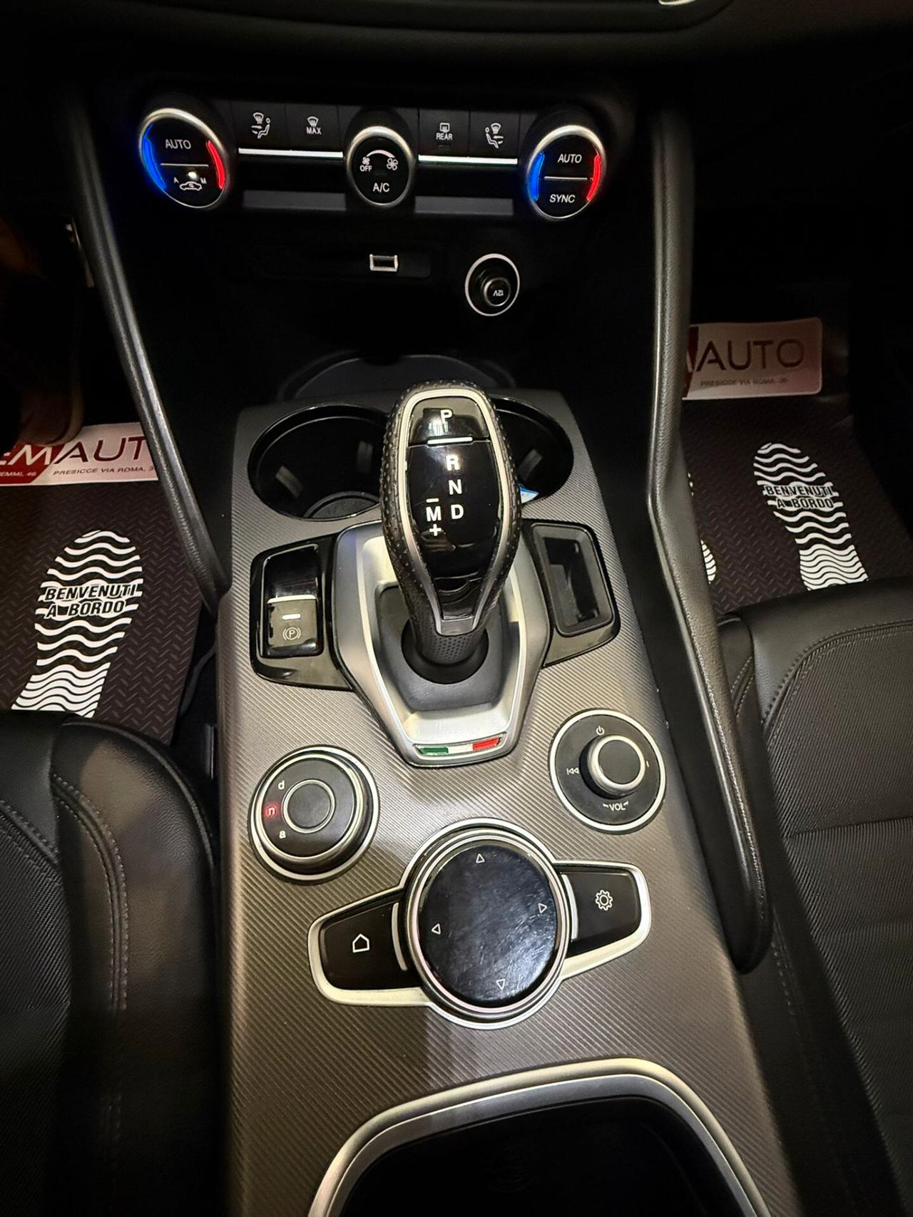 Alfa Romeo Giulia 2.2 Turbodiesel 160 CV AT8 Super