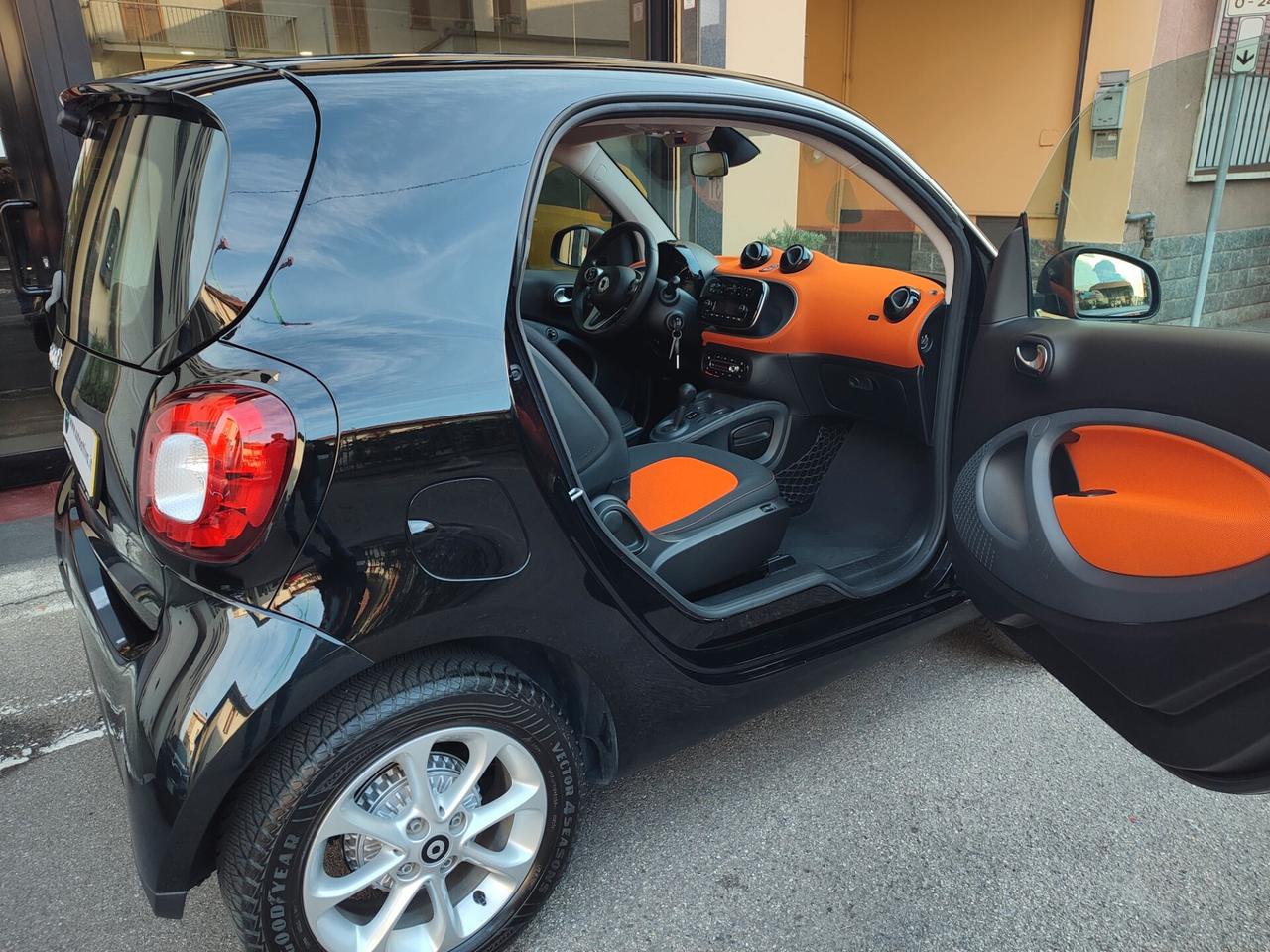 Smart ForTwo 70 1.0 twinamic Passion solo km 26.703