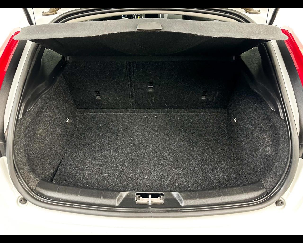 VOLVO V40 Cross Country D2 Business