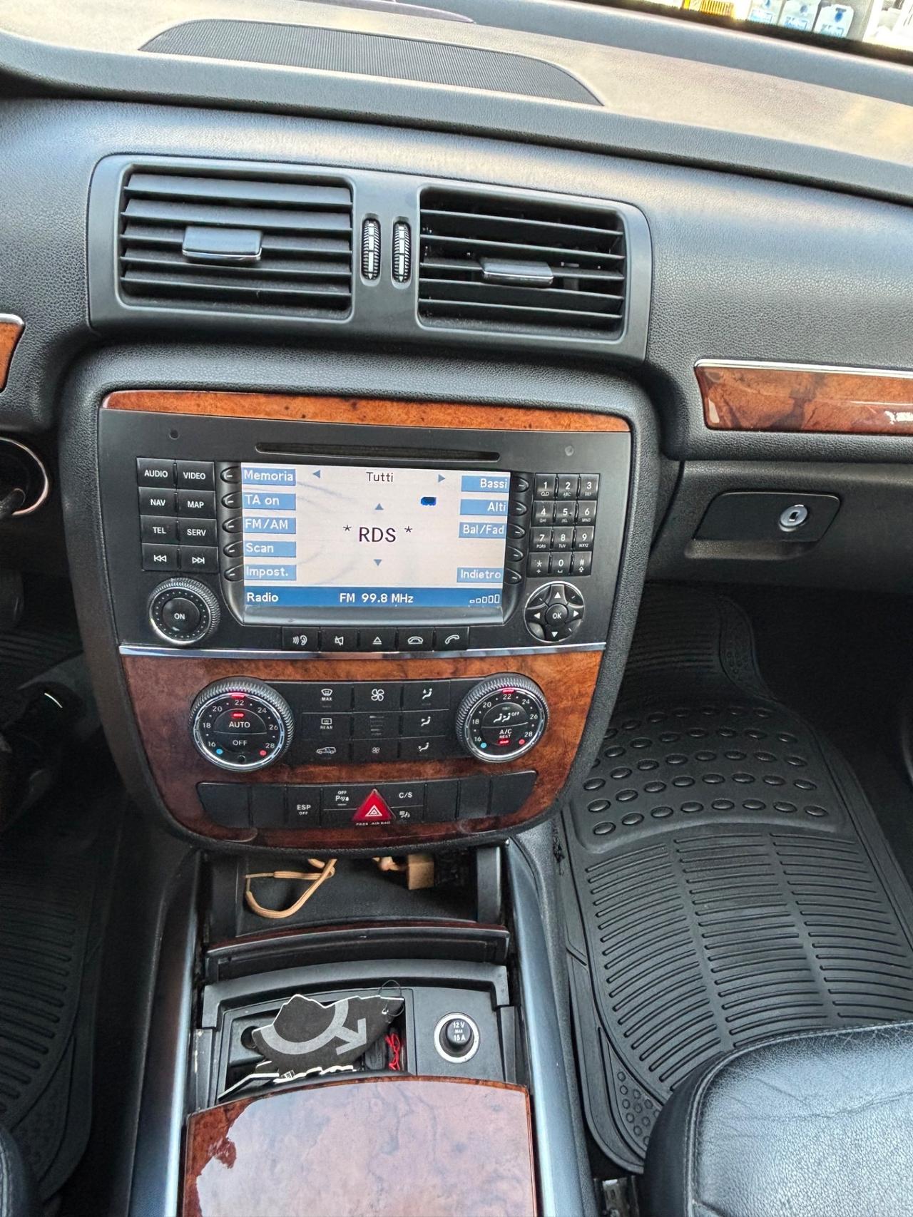 Mercedes-benz R 320 CDI cat 4Matic