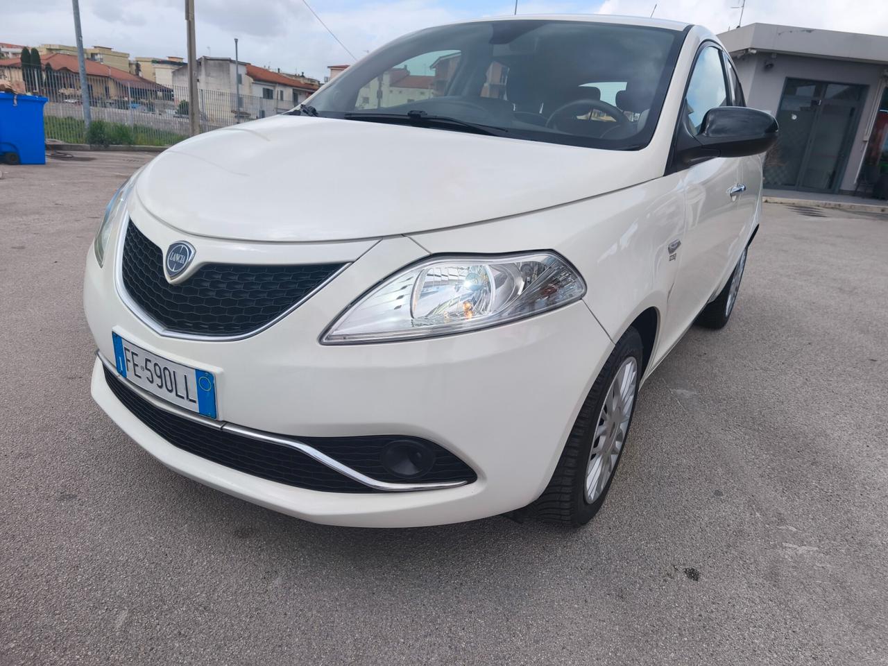 Lancia Ypsilon 1.2 GPL 69 CV 5 porte Ecochic