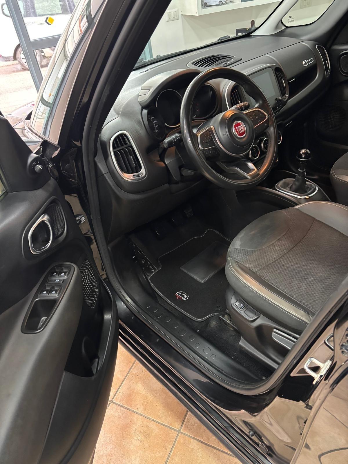 Fiat 500L 1.6 Multijet 120 CV Cross