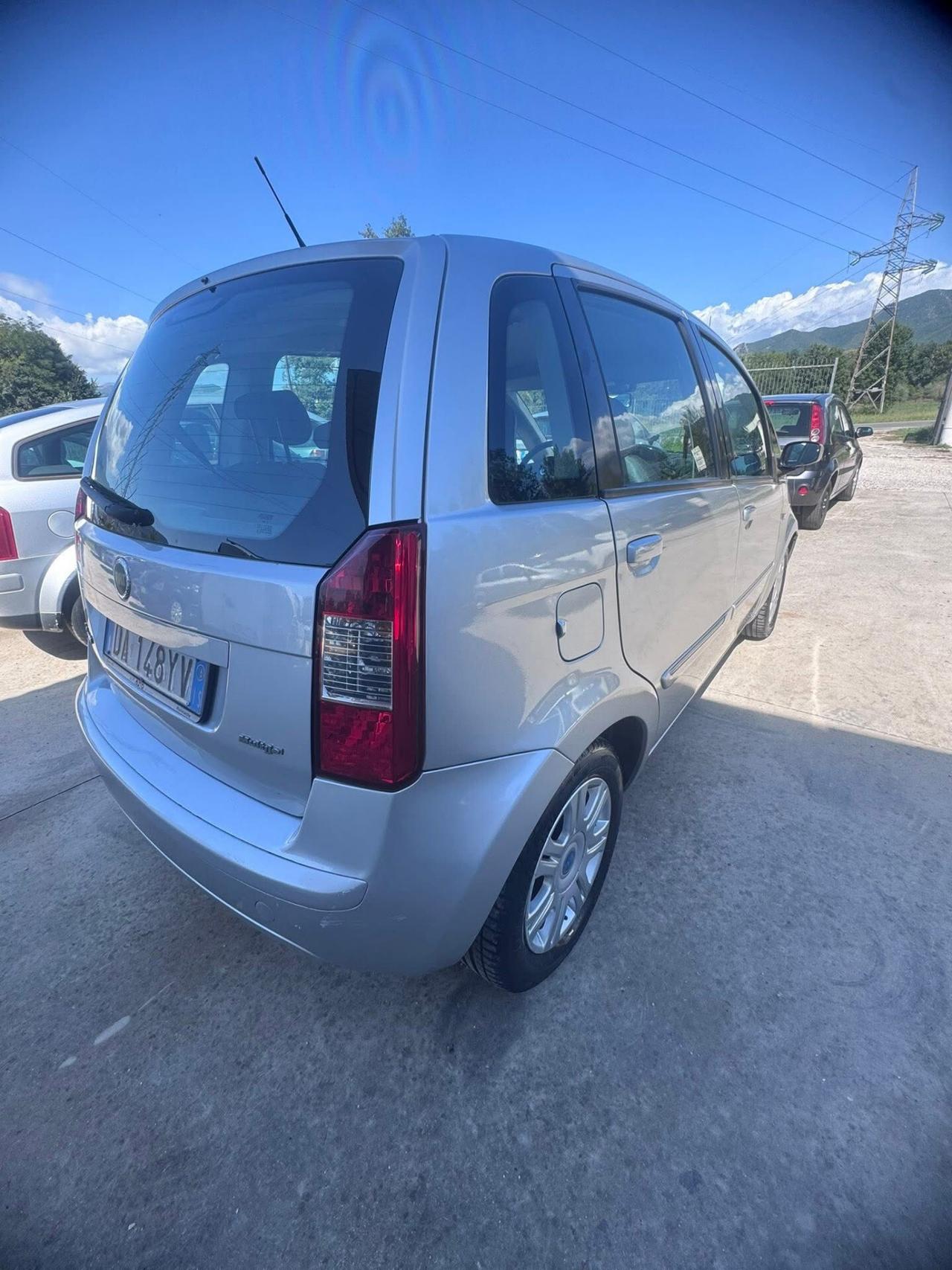 Fiat Idea 1.9 Multijet Emotion