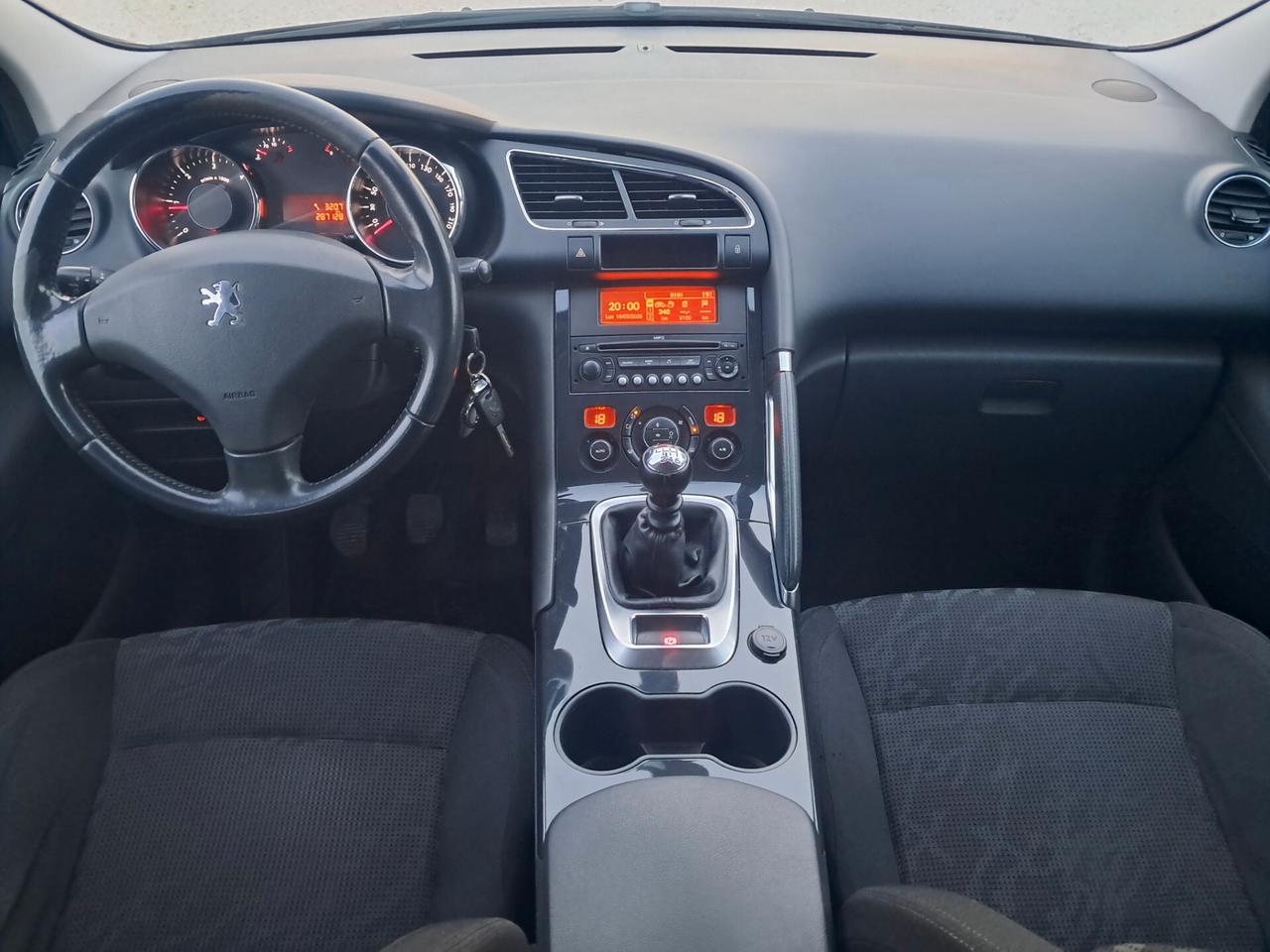 Peugeot 3008 -1.6HDI--110CV* Allure *CLIMA-PARK*