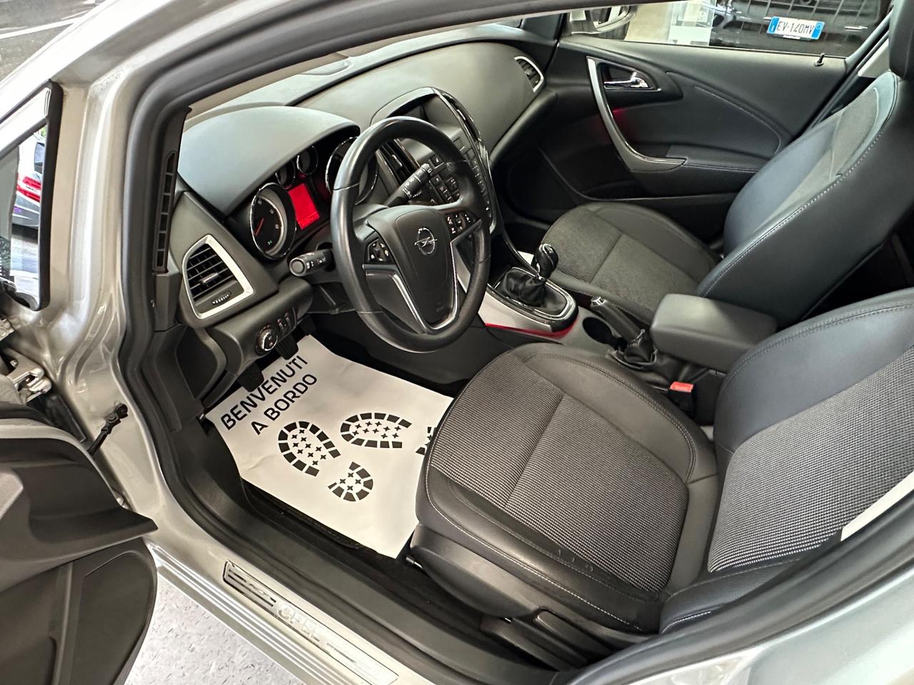 Opel Astra 1.7 CDTI 110CV 5 porte Cosmo