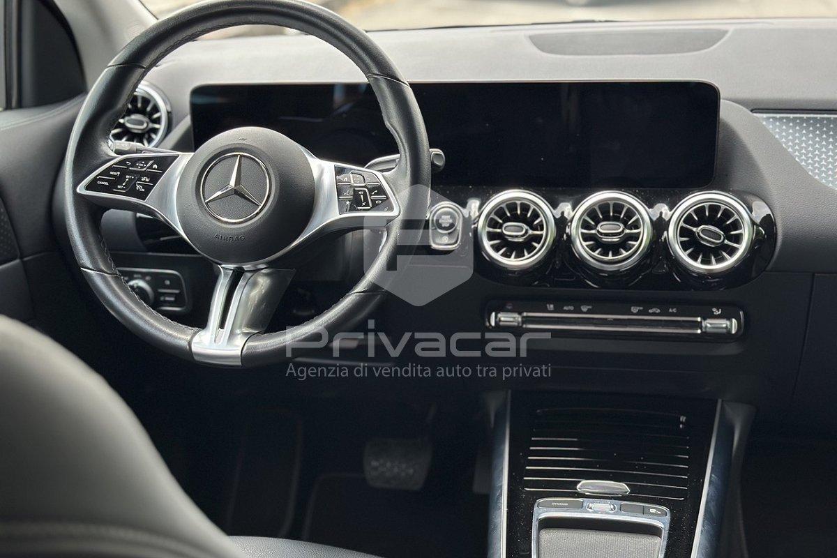 MERCEDES GLA 200 Automatic Progressive Advanced Plus