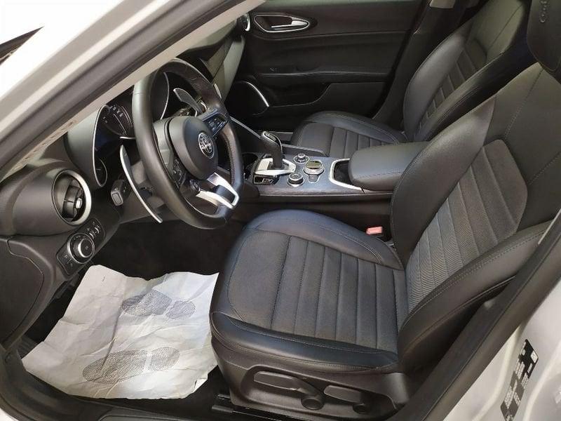 Alfa Romeo Giulia 2.2 t Executive 190cv auto