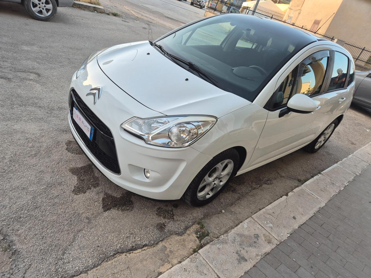 CITROEN C3 ANNO 2011 TETTO PANOR SOLI KM 60000 CERTIF