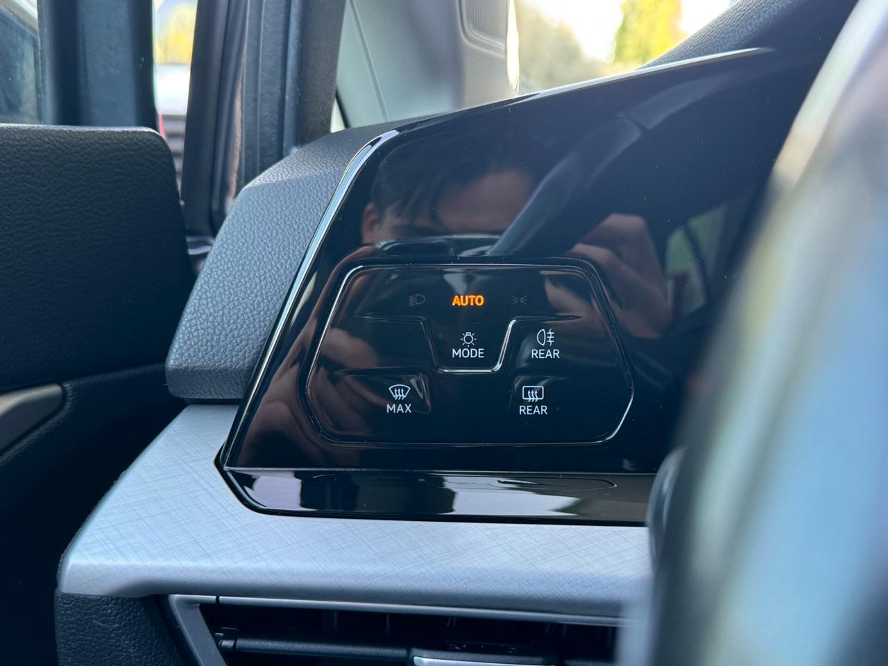 Volkswagen Golf VIII 2.0 tdi Style dsg UNICO PROP.