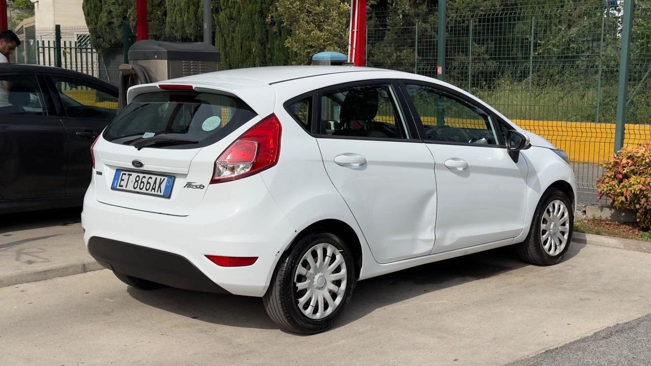 Ford Fiesta 1.0 80CV 5 porte Titanium 2013
