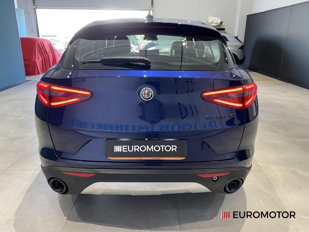 Alfa Romeo Stelvio 2.2 Turbo Sprint RWD AT8