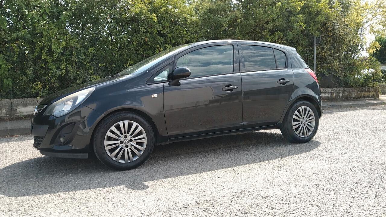 Opel Corsa 1.2 85CV 5 porte GPL-TECH Edition