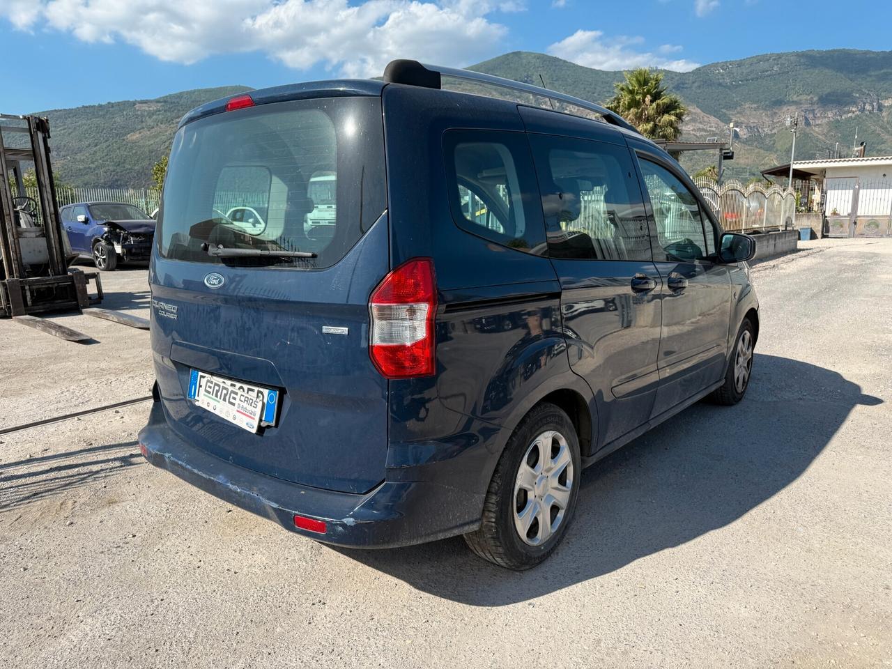 FORD TOURNEO ANNO 2017 1.0 BENZINA *MOT ROTTO