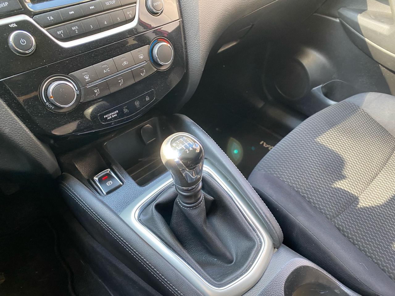 Nissan Qashqai 1.2 DIG-T N-Connecta 115cv NEOPATENTATI!!!