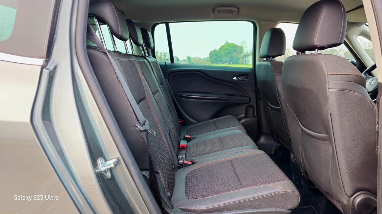 Opel Zafira 1.6 euro 6 full optional 7 posti garantita 12 mesi