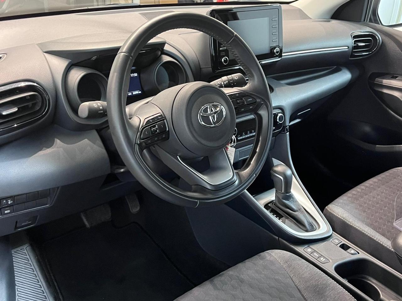 Toyota Yaris 1.5 Hybrid 5 porte Lounge