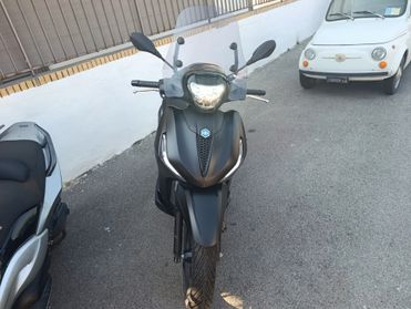 Piaggio Beverly 300