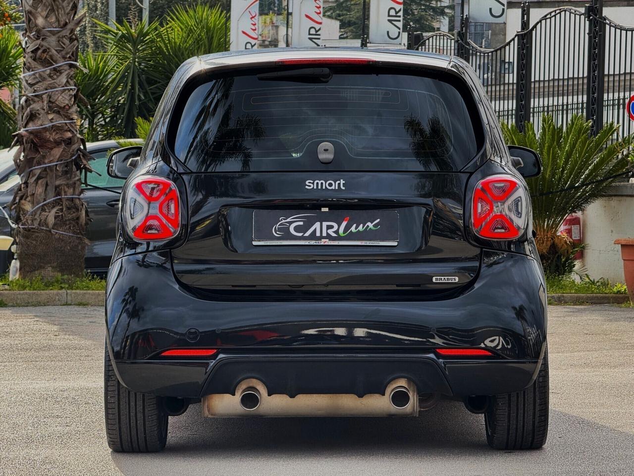 Smart forTwo 0.9 T Brabus Xclusive 109CV Twinamic
