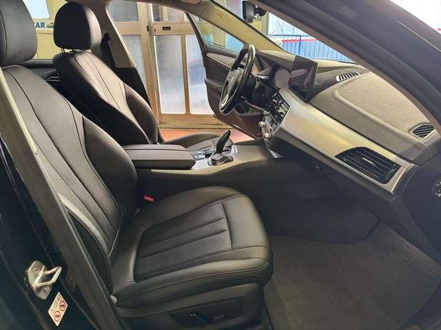 BMW 520 Touring 520d Touring mhev 48V xdrive Business auto