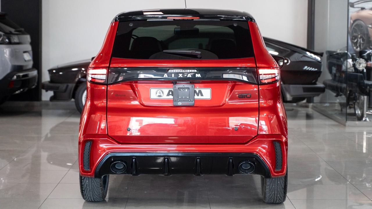 Aixam City GTO 16" PACK LUCI CARPLAY LED PELLE FULL OPTIONAL