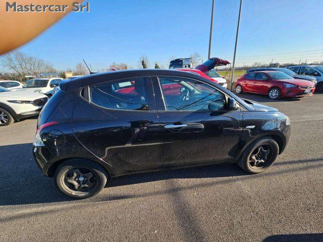 LANCIA Ypsilon neopatentati 1.0 firefly hybrid Gold tg : GK805RY
