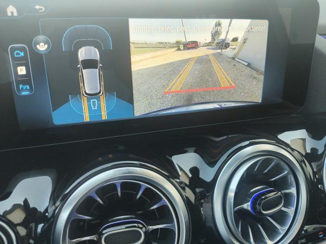 MERCEDES-BENZ GLA 180 d Automatic AMG Line Premium