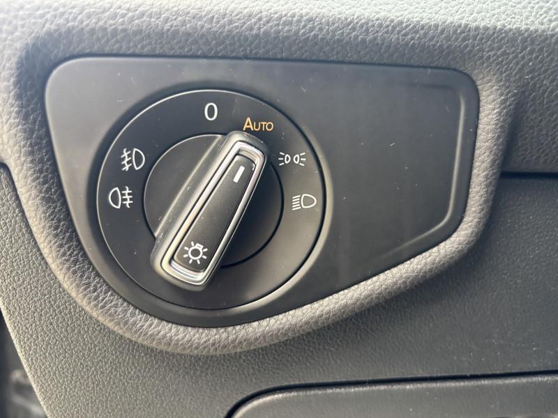 Volkswagen Touran 2.0 tdi Comfortline dsg 7 posti LED-NAVI