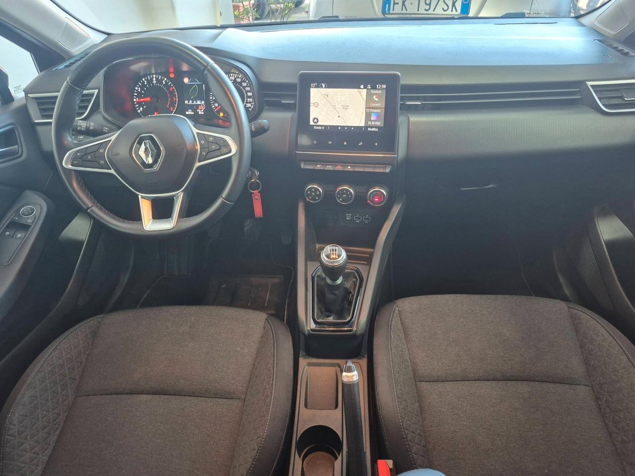 Renault Clio TCe 90 CV 5 porte IVA ESPOSTA
