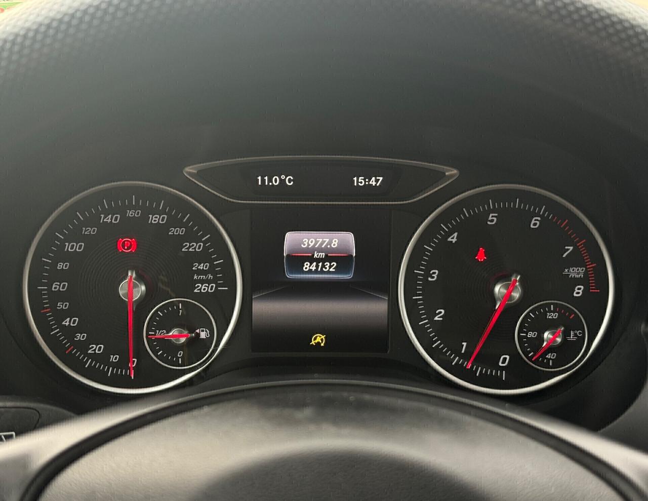 Mercedes-benz A 180 Premium SOLO 84.000km