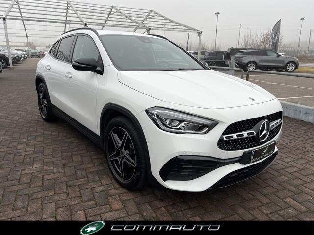 MERCEDES-BENZ GLA 200 d Automatic 4Matic Premium