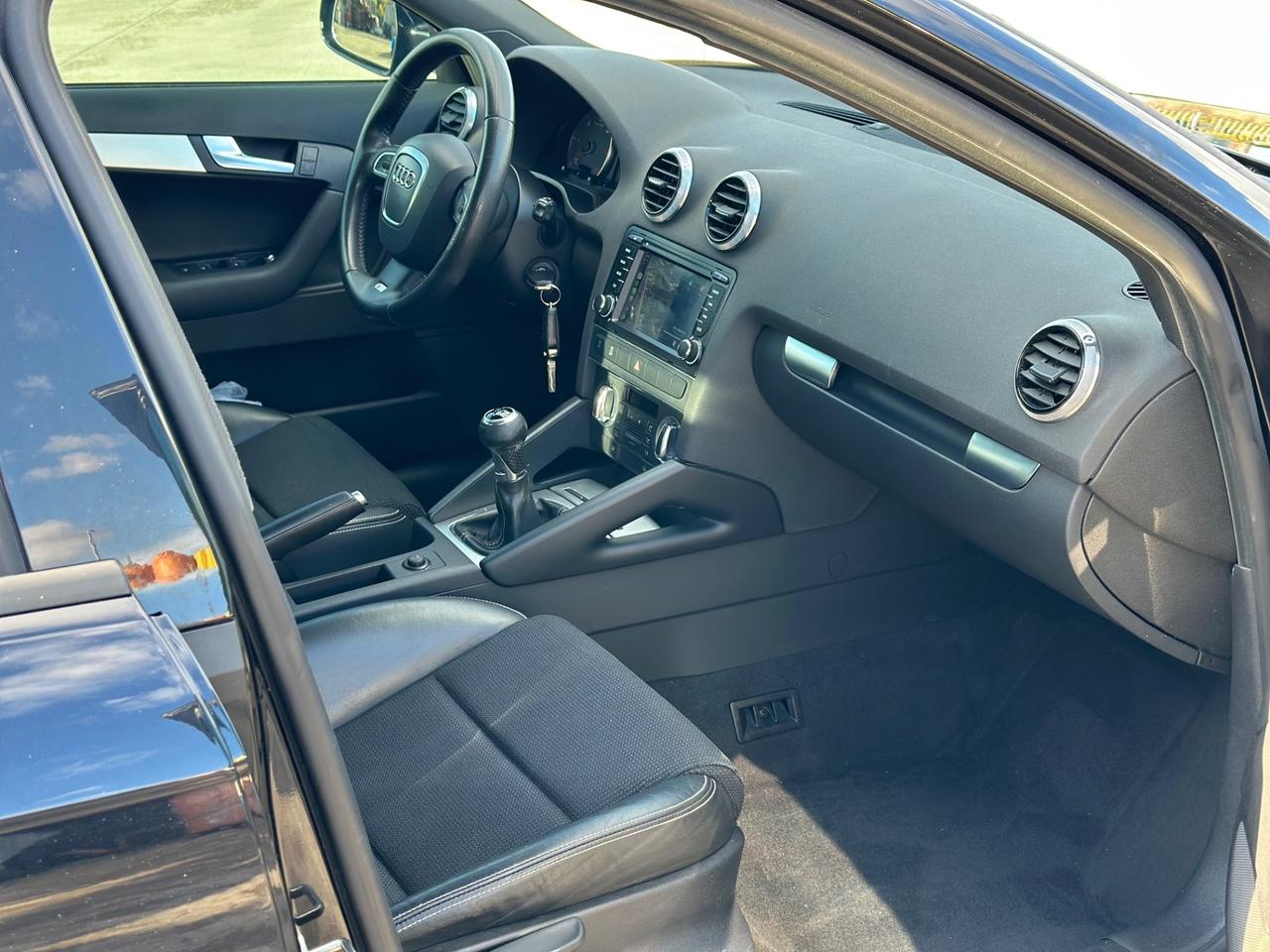 AUDI A3 1.6 TDI 105CV S-LINE MY 2012