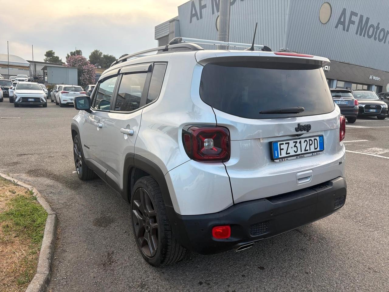 Jeep Renegade 1.6 Mjt DDCT 120 CV S