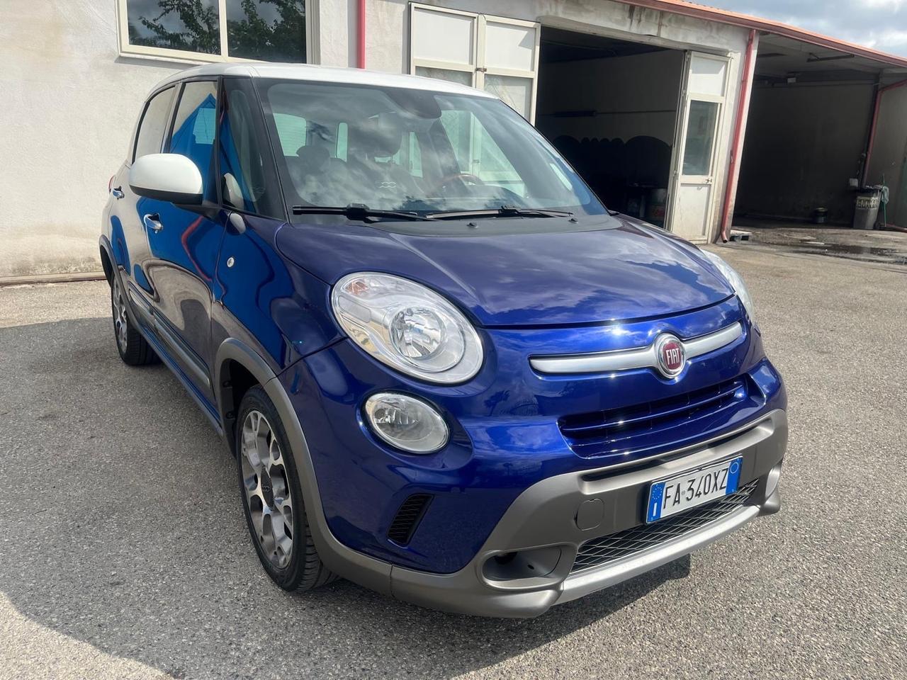 Fiat 500L trekking 1.6 mjt/105cv-full-2015