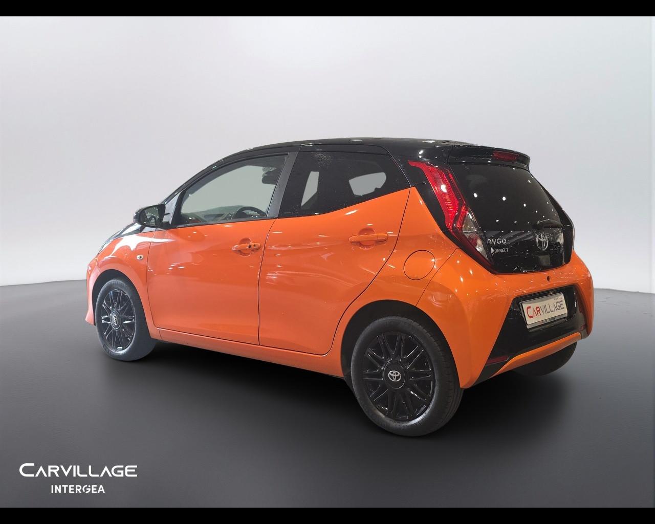 TOYOTA Aygo 5p 1.0 x-wave Orange 72cv