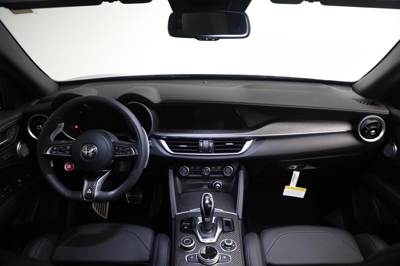 Alfa Romeo Stelvio 2.9 BiT.V6 510 AT8 Quadrifoglio NOLEGGIO LUNGO TERMINE