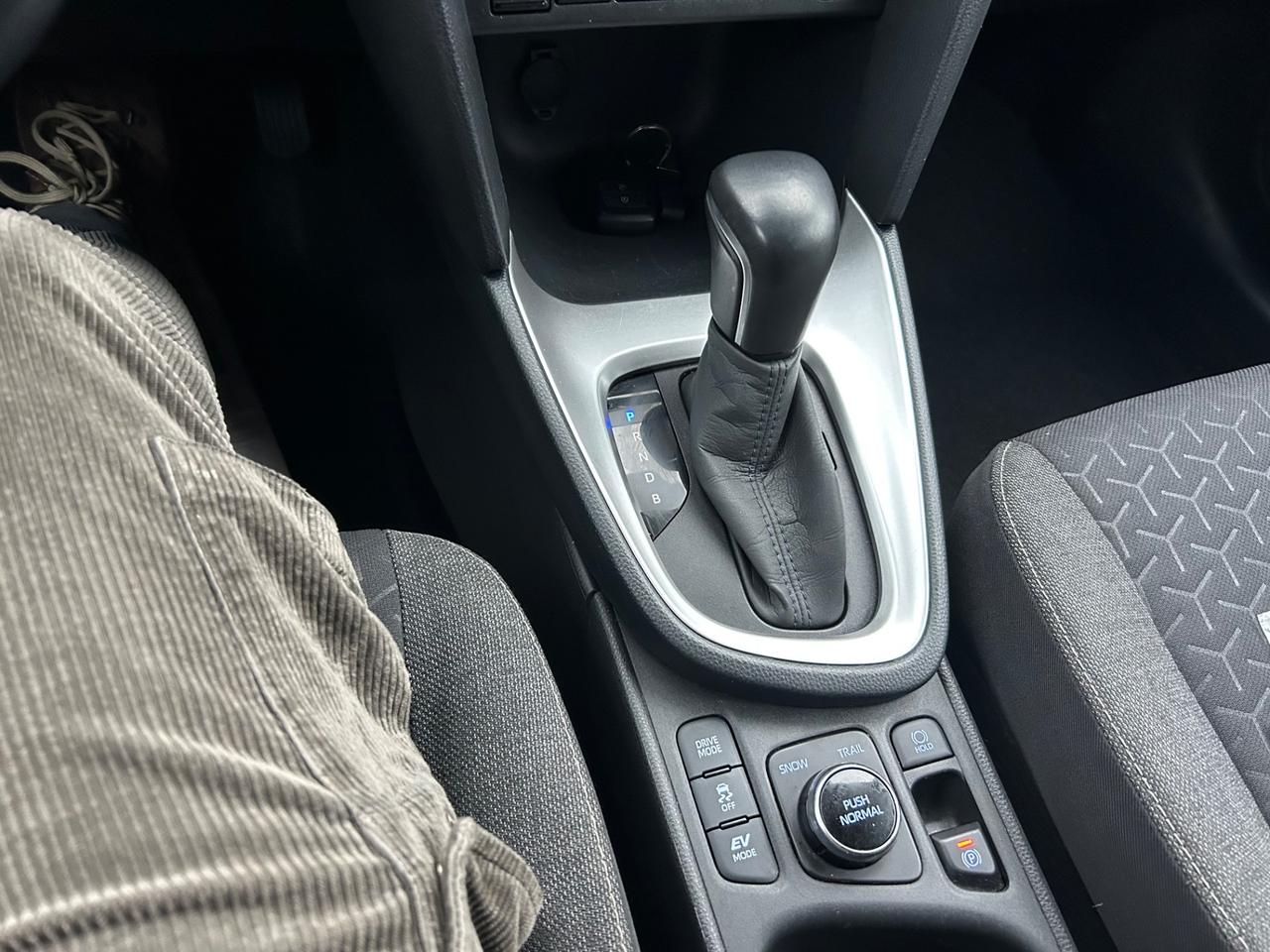 Toyota Yaris Cross 1.5 Hybrid 5p. E-CVT Trend AWD