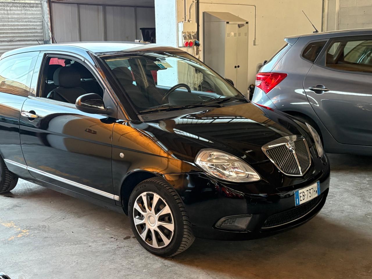 Lancia Ypsilon 1.2 69 CV Elle