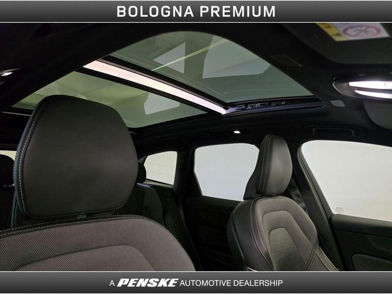 Volvo XC60 XC60 B5 (d) AWD automatico Ultimate Dark