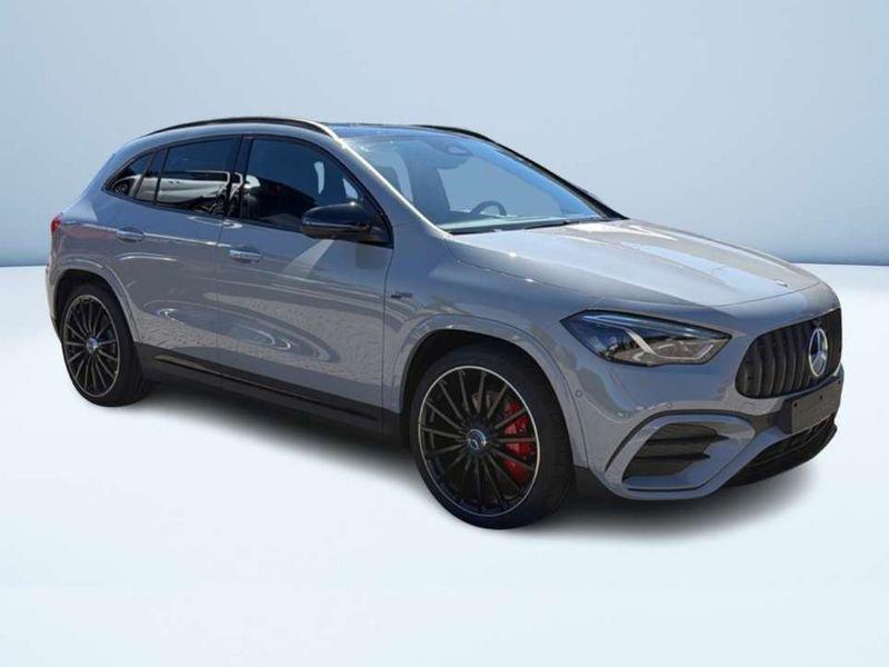 Mercedes-Benz GLA 35 AMG Premium Plus