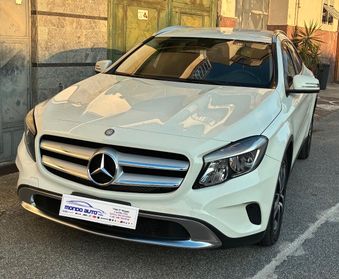 Mercedes-benz GLA 200 D 136 CV AUTO SPORT