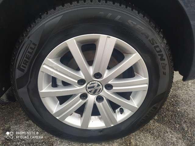 Volkswagen Golf Golf 5p 1.6 tdi Highline