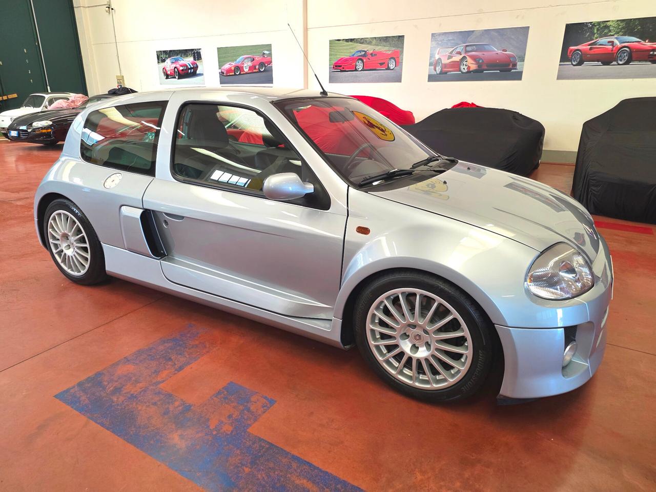 Renault Clio 3.0 V6 24V cat 3 porte Sport A.S.I.