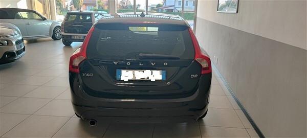 Volvo V60 D2 1.6 Kinetic !!! OK NEOPATENTATI !!!