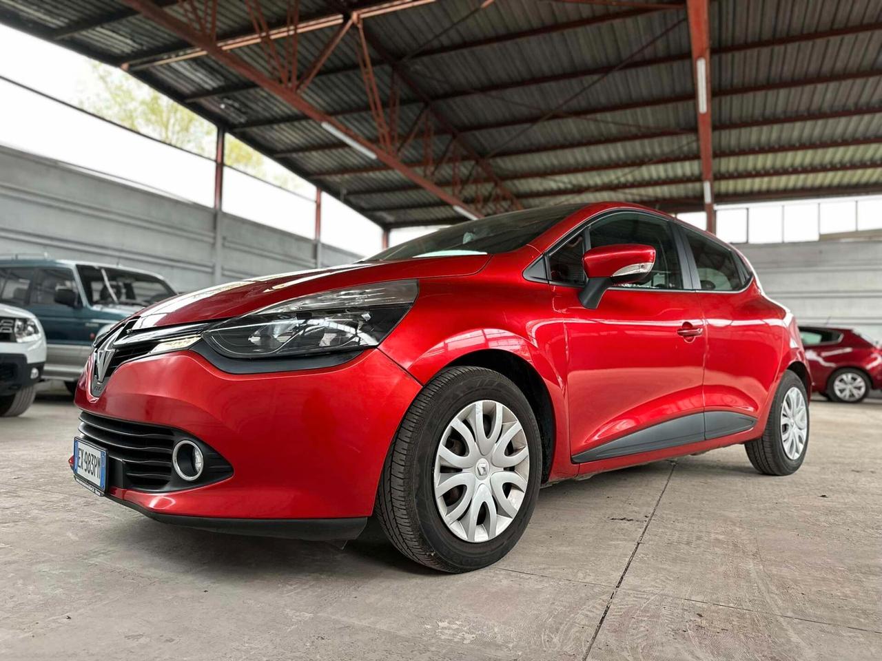 Renault Clio 1.2 75CV 5 porte Live