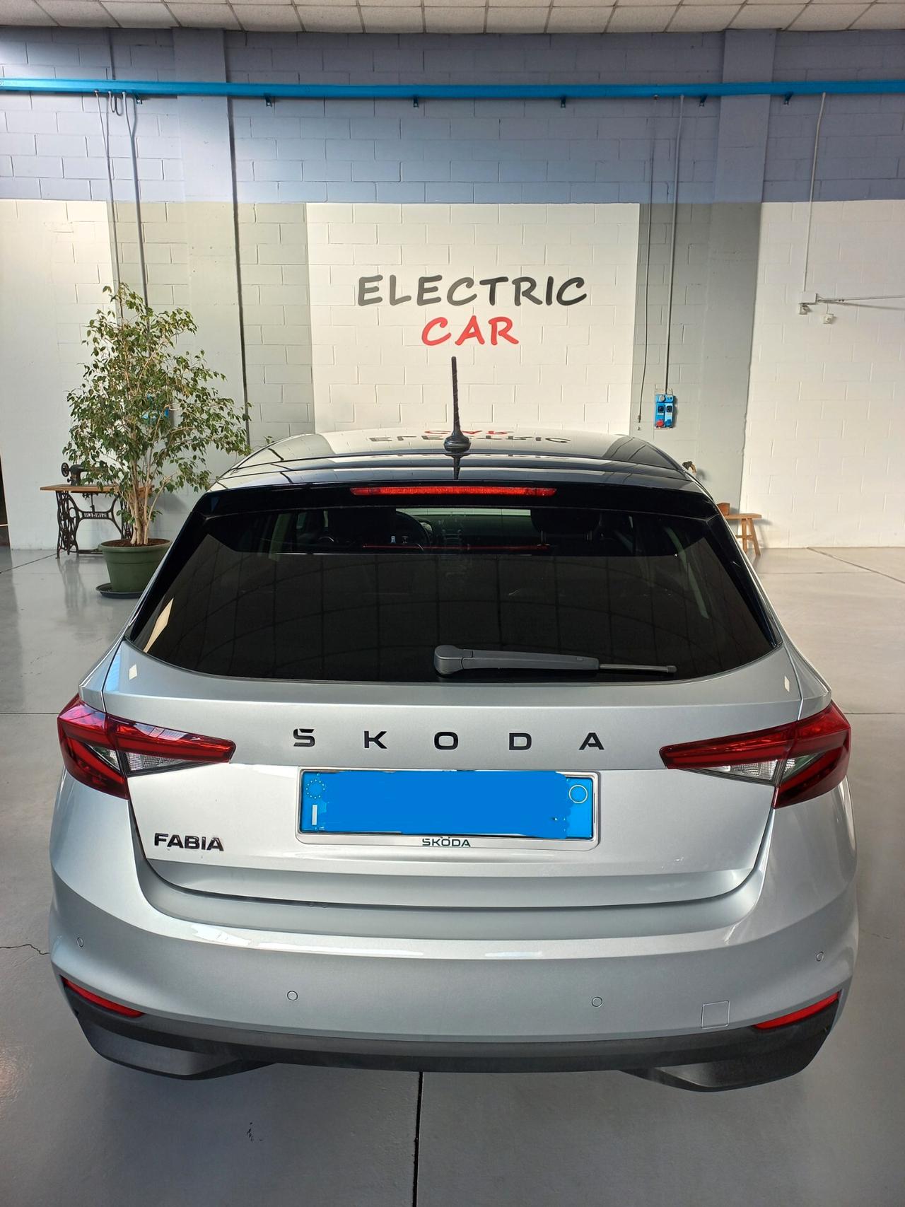 Skoda Fabia 1.0 MPI 80 CV Monte Carlo
